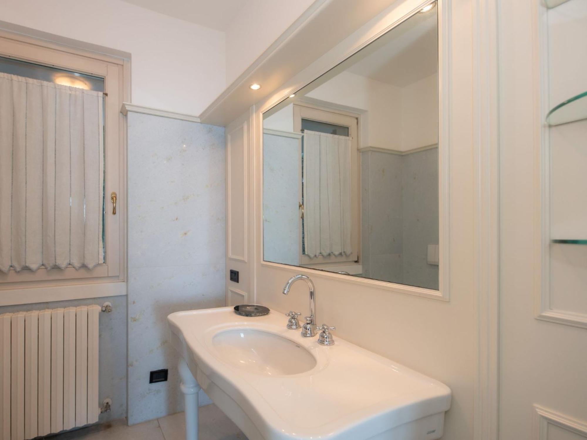 Apartment Punta Borromea By Interhome ストレーザ エクステリア 写真
